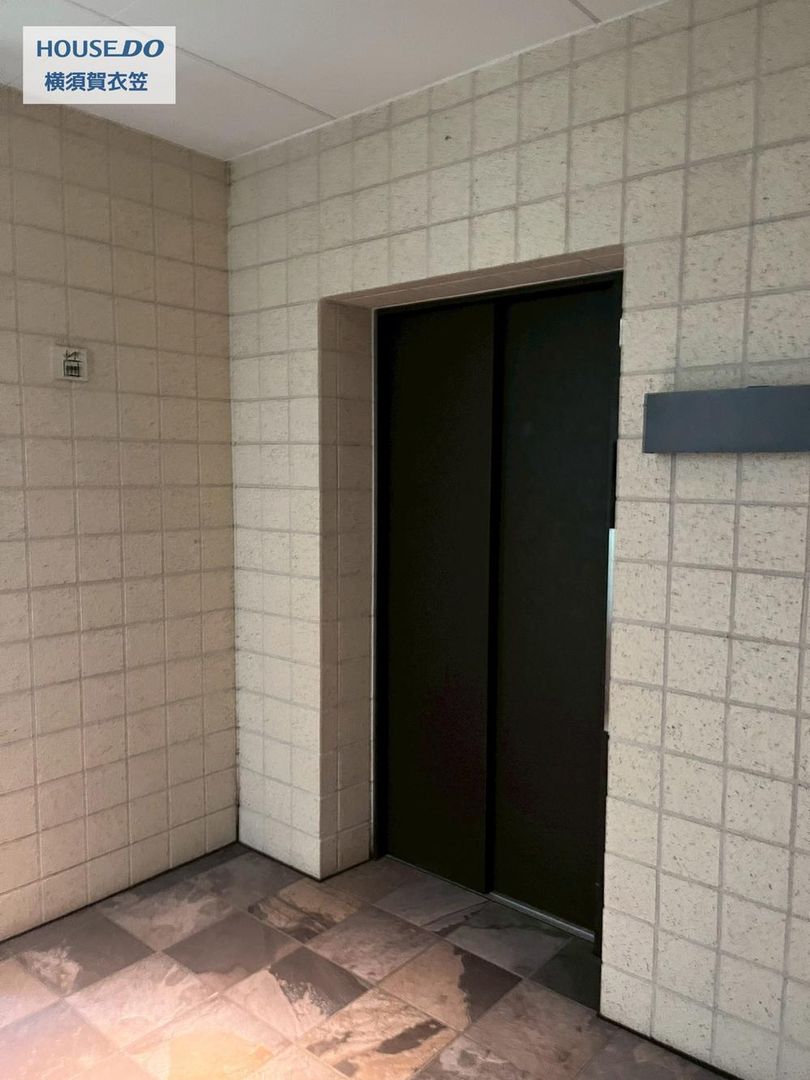 3LDK Ocean View Apartment in Yokosuka, Kanagawa - Thumbnail 2