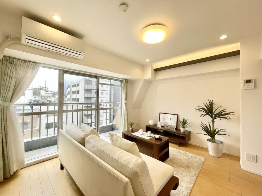 1LDK Apartment for Sale in Naka Ward, Yokohama - Thumbnail 2