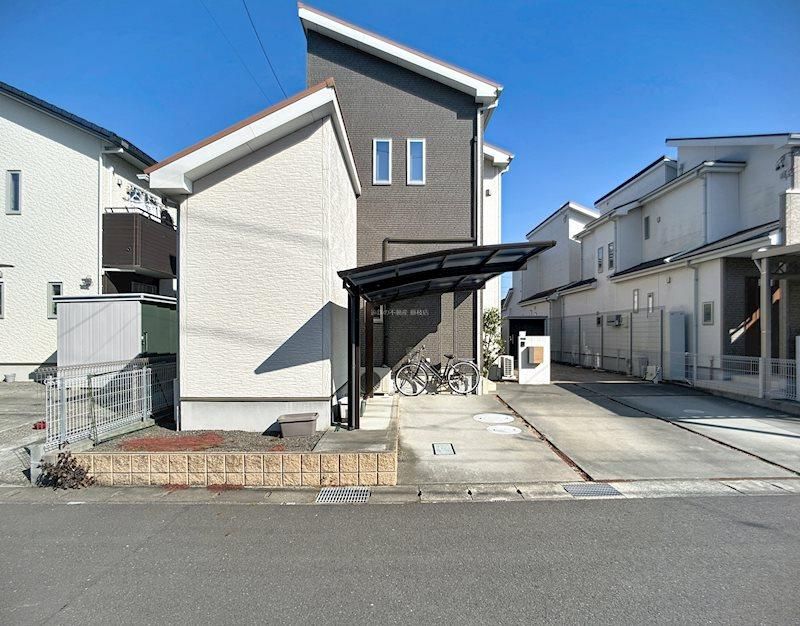2019-Built 4LDK Family House for Sale in Yaizu, Shizuoka - Thumbnail 2