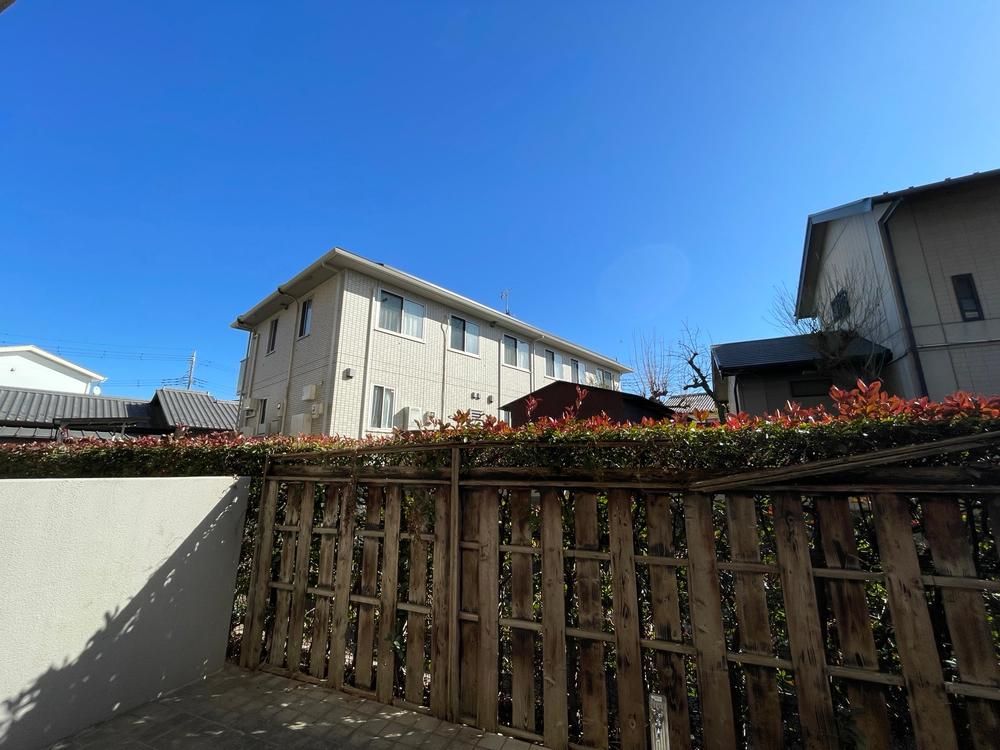 Renovated 2LDK Apartment with Private Garden in Maebashi, Gunma - Thumbnail 4