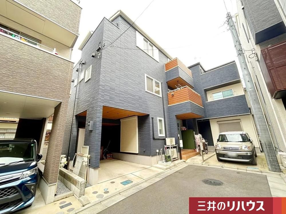 Modern 3LDK House Near Warabi Station, Kawaguchi - Thumbnail 2