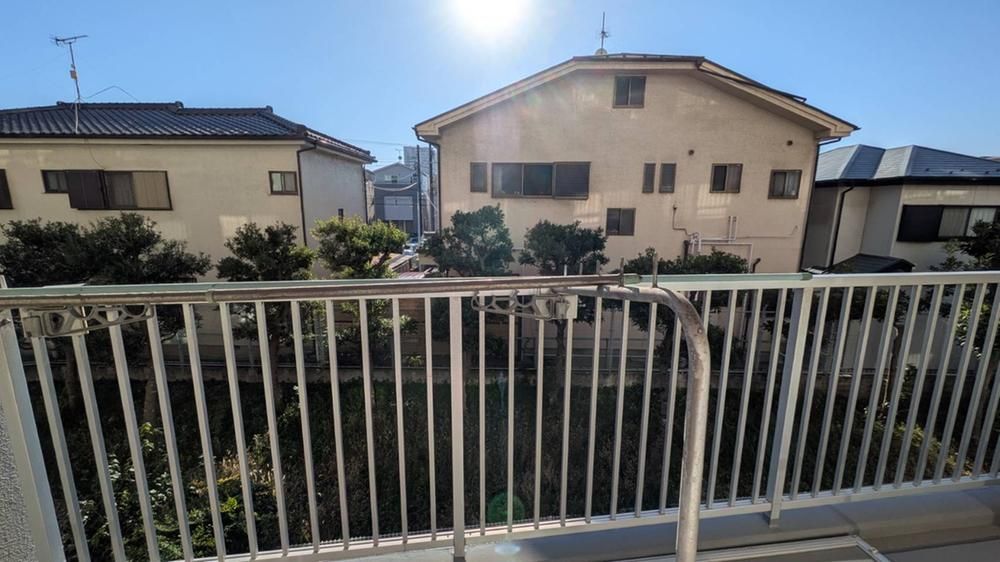 Renovated 3LDK Apartment in Funabashi, 73.55m² Near Daijingushita Station - Thumbnail 4