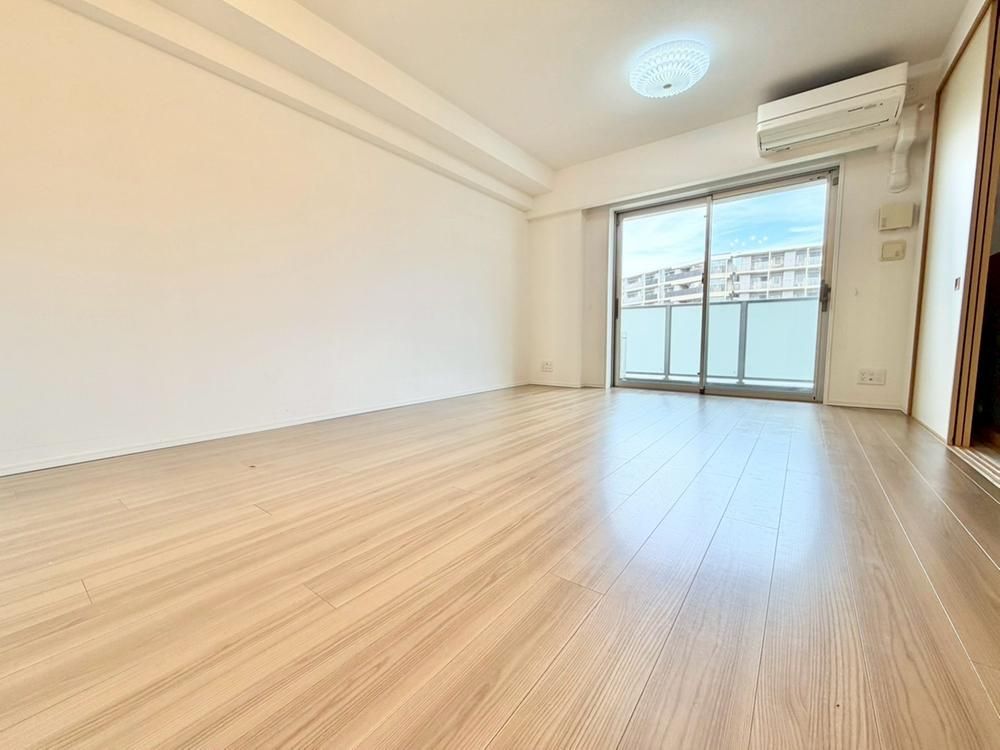 3LDK Apartment with Ocean View in Yokosuka - Thumbnail 4