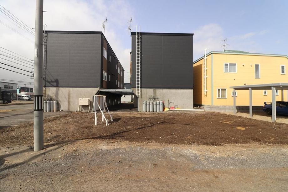 Land for Sale in Higashi-Ku, Sapporo - 164m2 Plot - Thumbnail 3