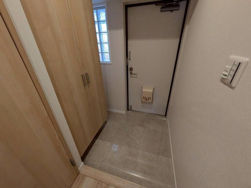 Renovated 1LDK Apartment in Shuri, Naha, Okinawa - Thumbnail 3
