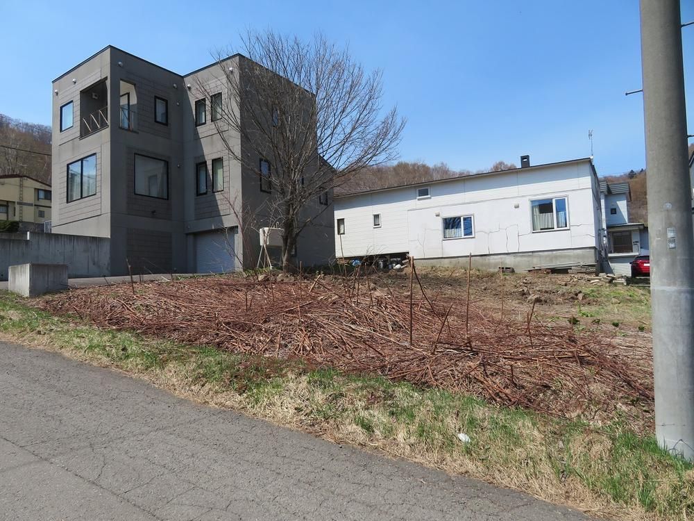 Land for Sale in Kita-no-sawa, Minami-ku, Sapporo, Hokkaido - Thumbnail 2