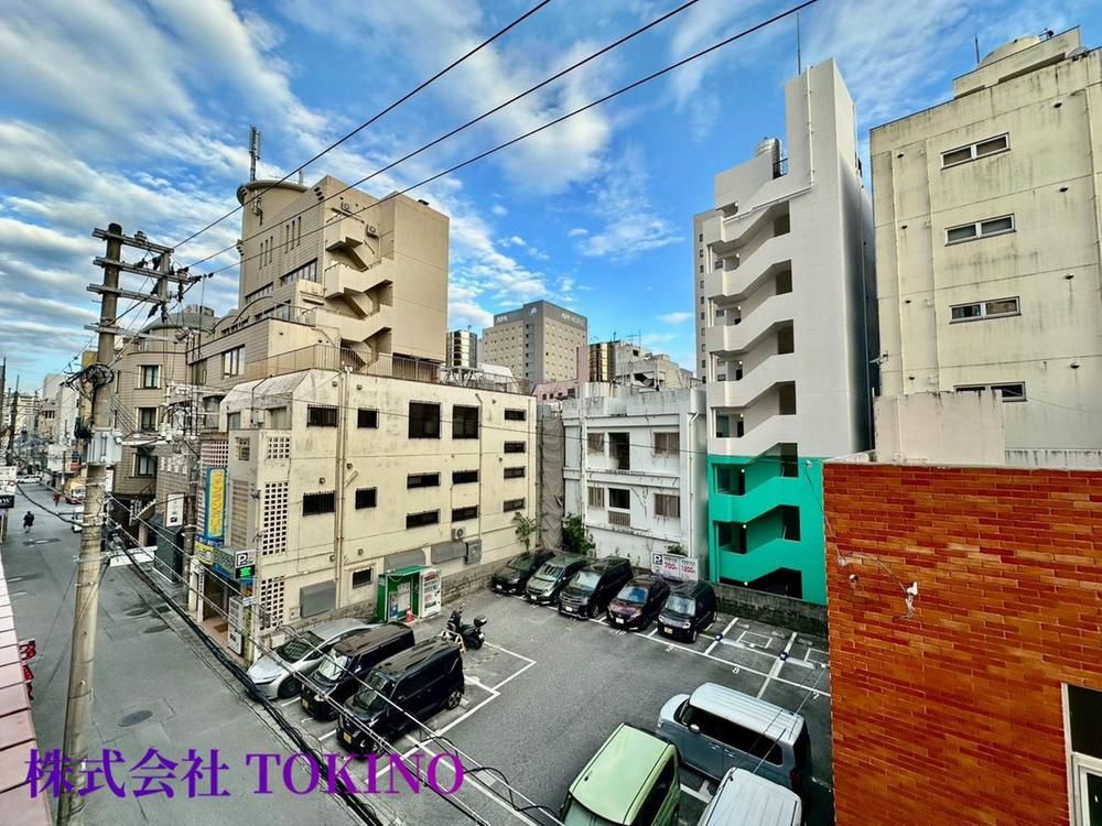 Renovated 1LDK Apartment in Naha, Okinawa - 41.6m2 - Thumbnail 2