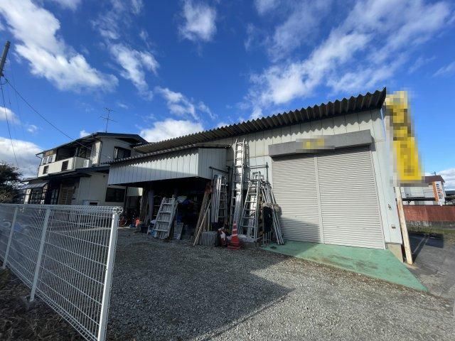4DK+S Detached House with Large Warehouse in Koriyama, Fukushima - Image 1