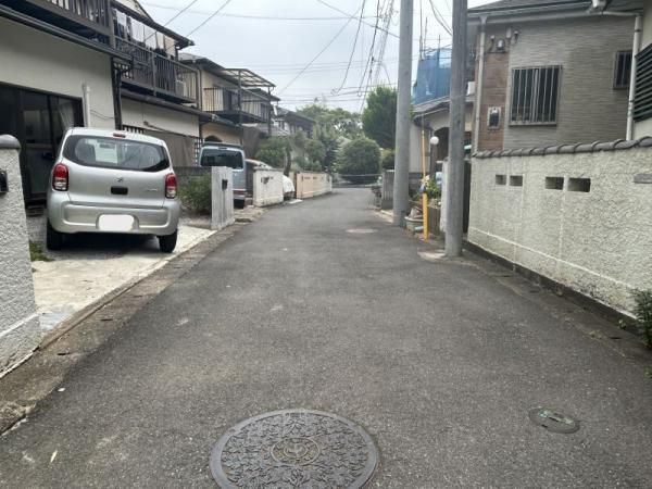 Spacious 4LDK House for Sale in Nagareyama, Chiba - Thumbnail 2