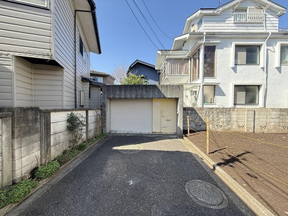 Land for Sale in Kamisoshigaya, Setagaya, Tokyo - 131 sqm - Thumbnail 2