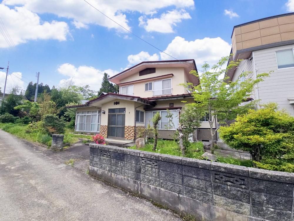 Multi-Purpose House & Office in Asahi, Yamagata for 5M Yen - Thumbnail 2