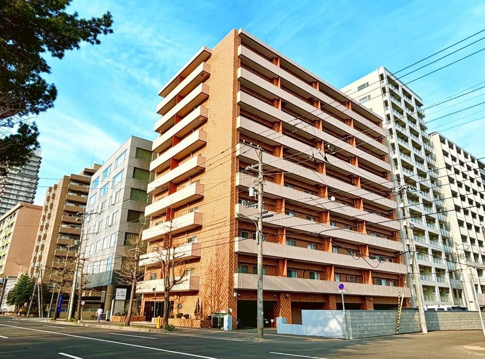 1LDK Apartment Near Horohirabashi Station, Chuo-ku, Sapporo - Thumbnail 2