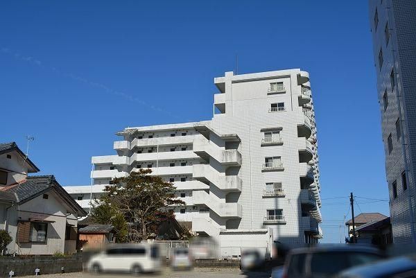 Renovated 1LDK Apartment for Sale in Miyazaki City - Thumbnail 4