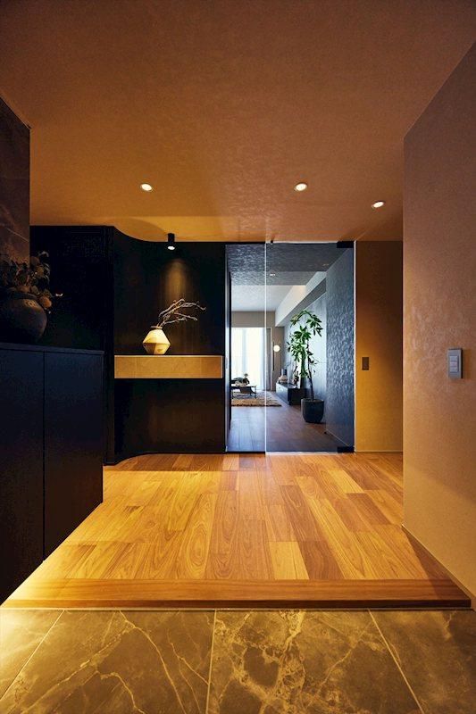 Renovated 2LDK Apartment in Osaka Fukushima Tower, 105m² - Thumbnail 2