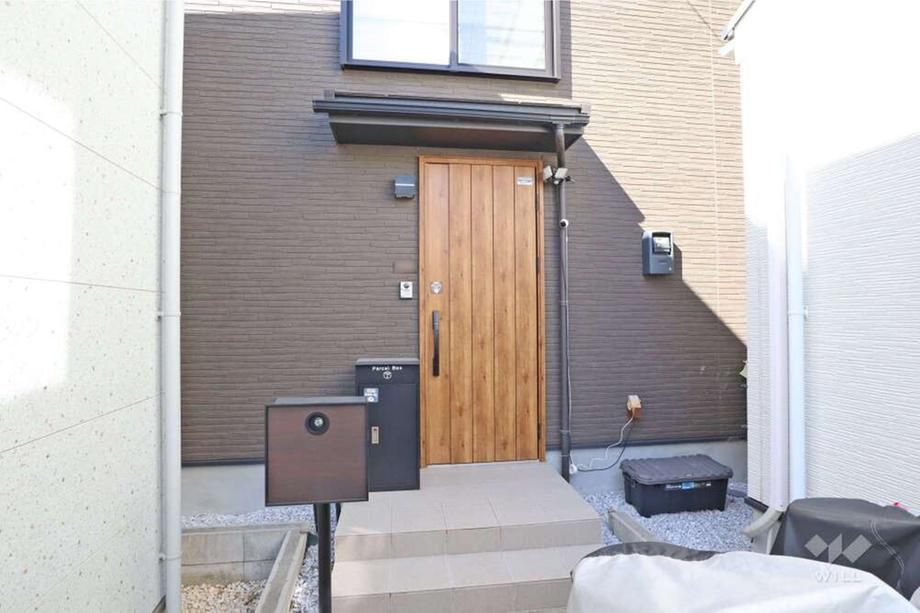 Modern 2021-Built House in Denenchofu Honcho, Ota Ward, Tokyo - Thumbnail 4