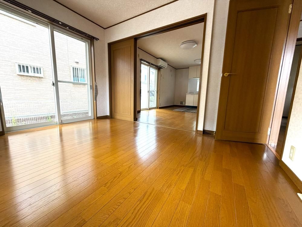 Renovated 4LDK House in Funabashi, Chiba - 94.4m2 - Thumbnail 4