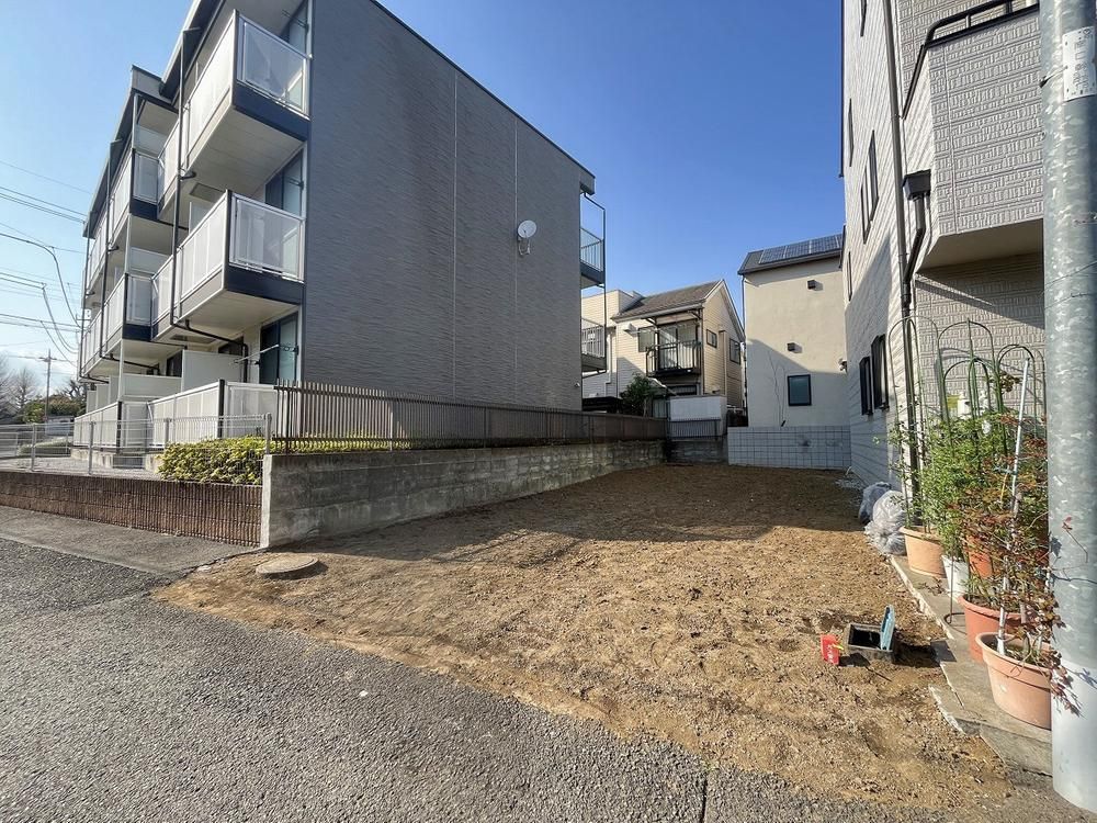 Hachioji Building Plot - 6 min to JR Hachioji Station, South-Facing - Thumbnail 2