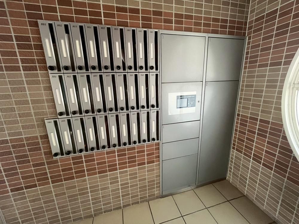 2LDK Apartment for Sale in Miyazato, Okinawa City - Thumbnail 3