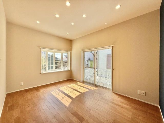 Renovated 3LDK+S House in Quiet Kai City Neighborhood - Thumbnail 2