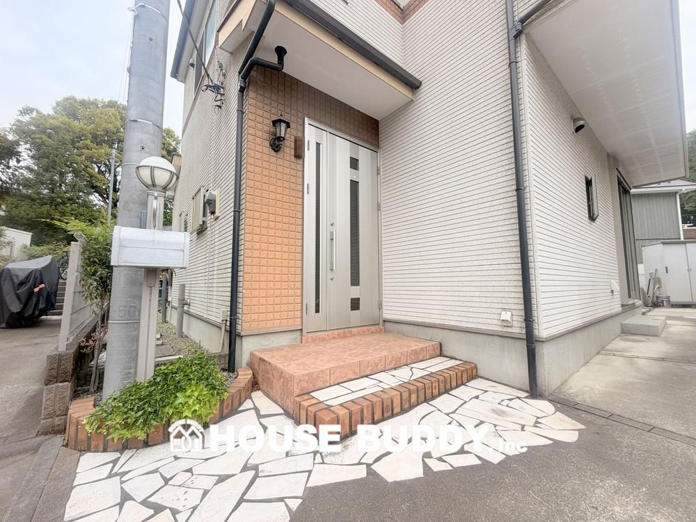 4LDK Detached House for Sale in Higashiyamato, Tokyo - Thumbnail 2