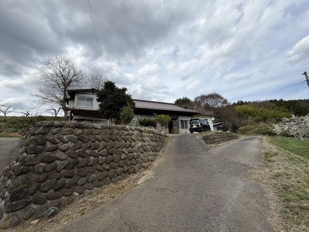 5DK Detached House for Sale in Nihonmatsu, Fukushima - Thumbnail 2