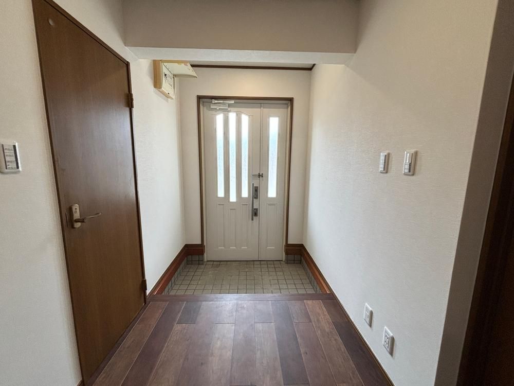 3LDK RC House for Sale in Naha, Okinawa - 150,000,000 Yen - Thumbnail 4