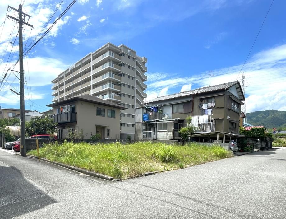 Land for Sale in Yoshida-cho, Kochi City - 191.94 sqm Corner Lot - Thumbnail 2