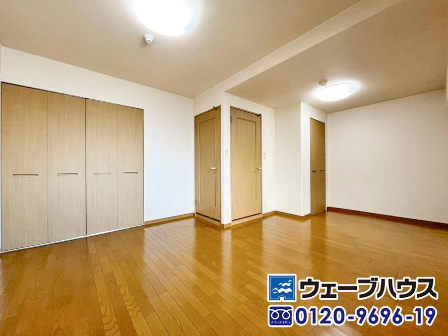 2LDK Apartment for Sale in Okayama City, Kita Ward - Thumbnail 4