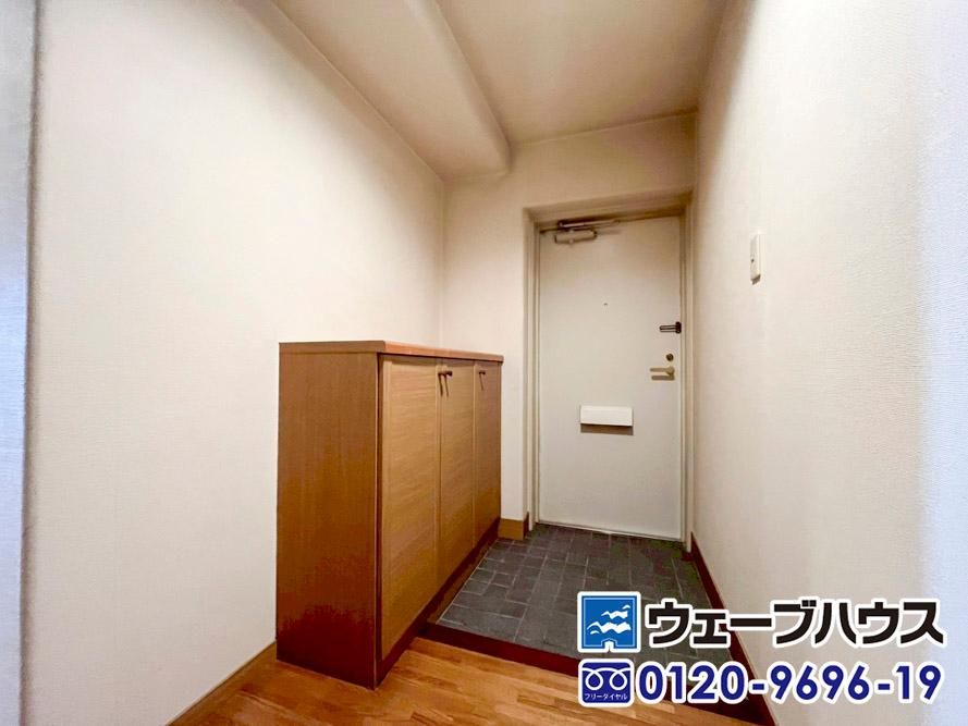2LDK Apartment for Sale in Okayama City, Kita Ward - Thumbnail 3