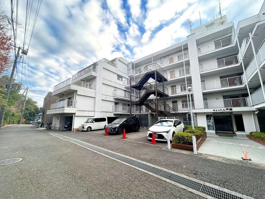 1DK Apartment for Sale in Totsuka, Yokohama - 6.9 Million Yen - Thumbnail 3
