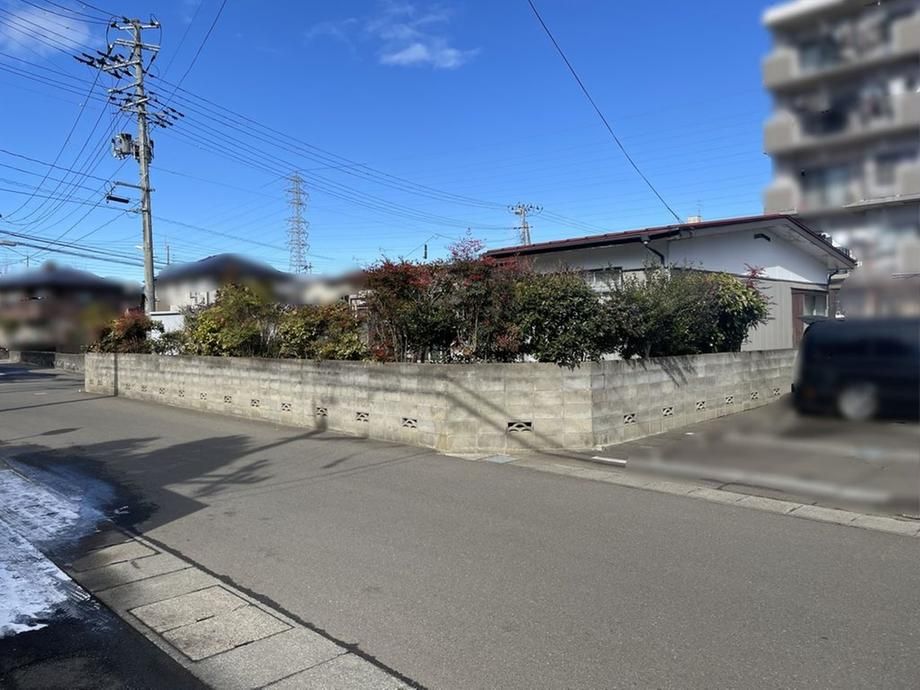 Land with Old House for Sale in Taihaku Ward, Sendai - Thumbnail 3