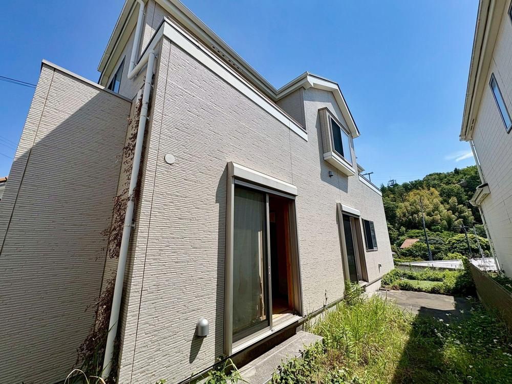 Renovated 4LDK House in Machida, Tokyo – 214 sqm Land - Thumbnail 3