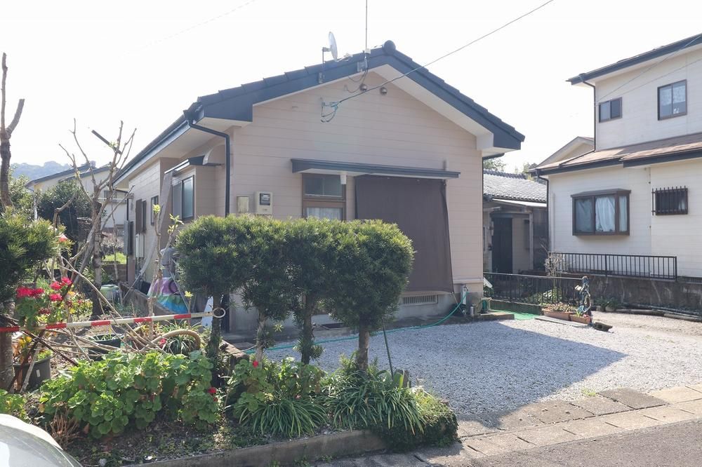 3K Single-Story House for Sale in Miyazaki City, Miyazaki - Thumbnail 2