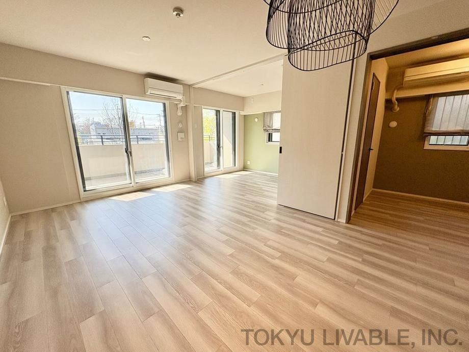 4LDK Apartment for Sale in Saitama City, Chuo Ward - Thumbnail 2