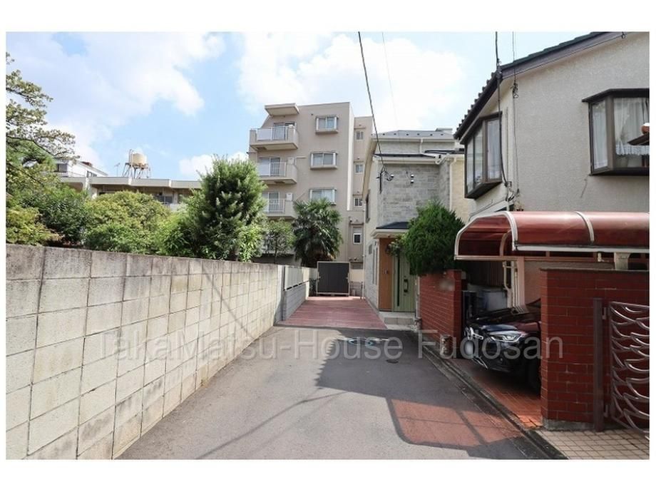 Land for Sale in Fukazawa, Setagaya, Tokyo - 92.97 sqm - Thumbnail 2