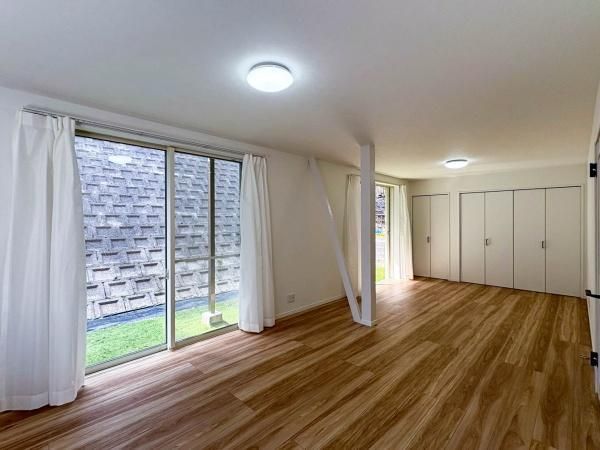 Renovated 3LDK House in Konan, Yokohama - 73.69m² - Thumbnail 2