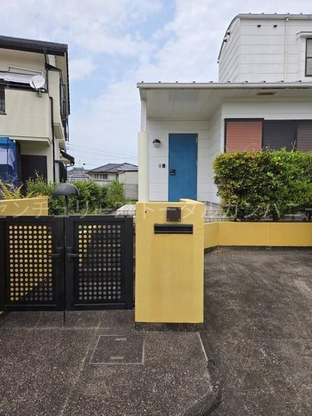 3LDK+S House for Sale in Mezurudai Nishi, Miyazaki - 24.8M Yen - Thumbnail 2