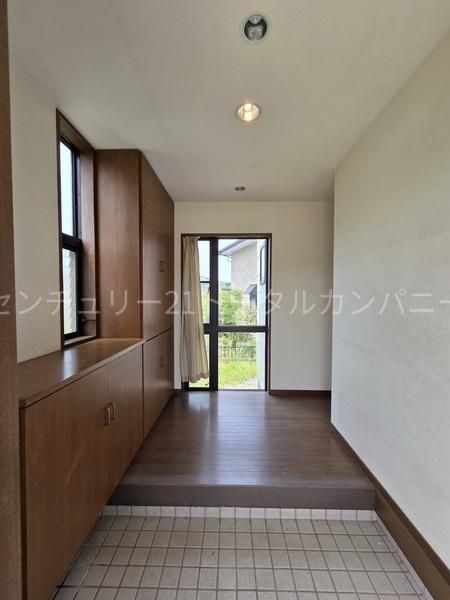 3LDK+S House for Sale in Mezurudai Nishi, Miyazaki - 24.8M Yen - Thumbnail 4