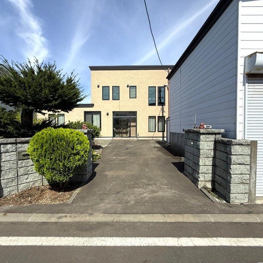 4LDK Detached House with Large Garden in Tomakomai - Thumbnail 3