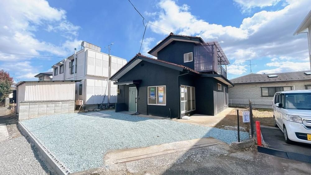 Renovated 4LDK House in Fukushima City with Parking - Thumbnail 2
