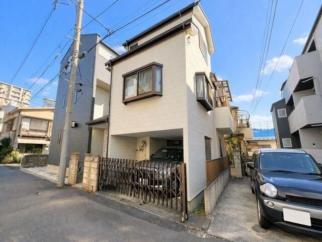 1995 Built Detached House for Sale in Hachioji, Tokyo - Thumbnail 3