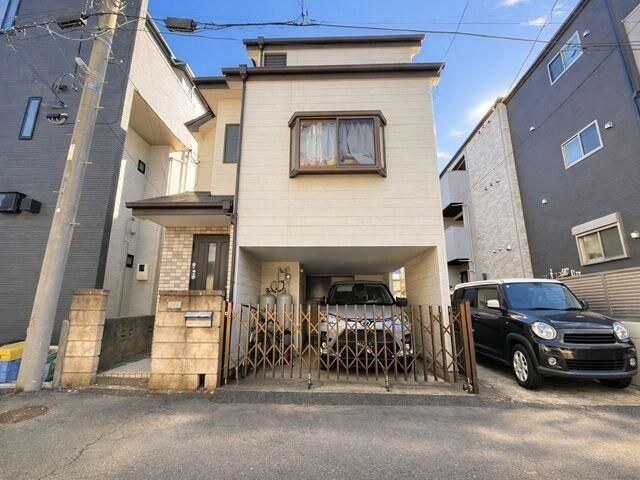 1995 Built Detached House for Sale in Hachioji, Tokyo - Thumbnail 4