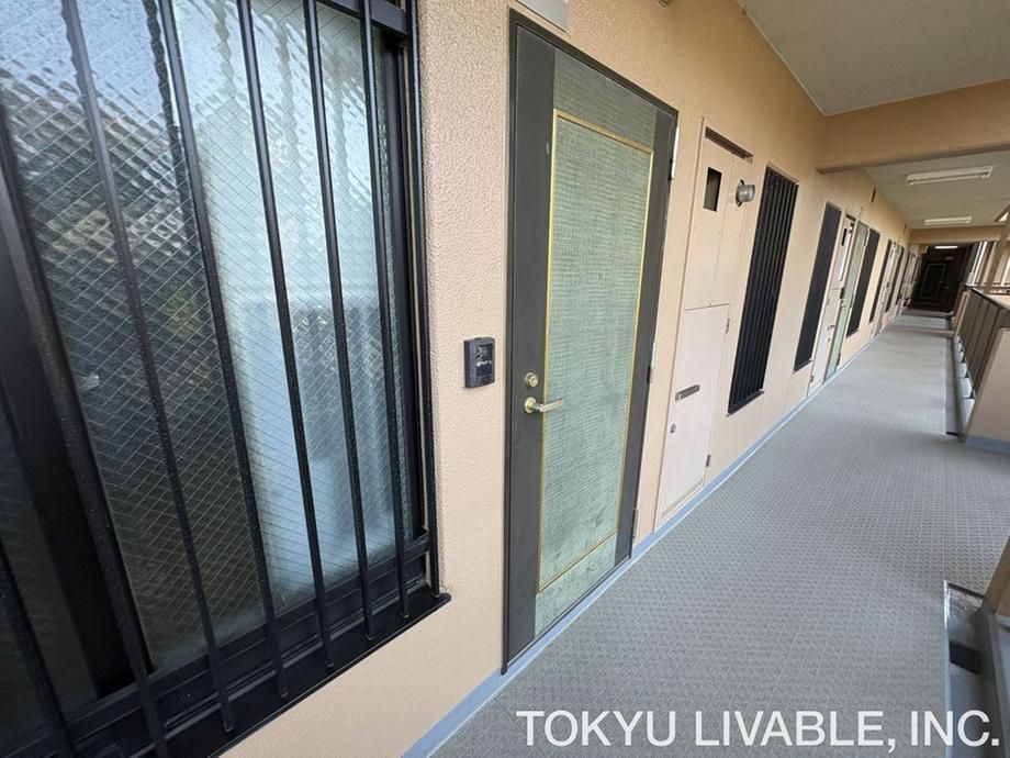 2LDK Apartment for Sale in Funabashi, Chiba - 57.12 sqm - Thumbnail 4