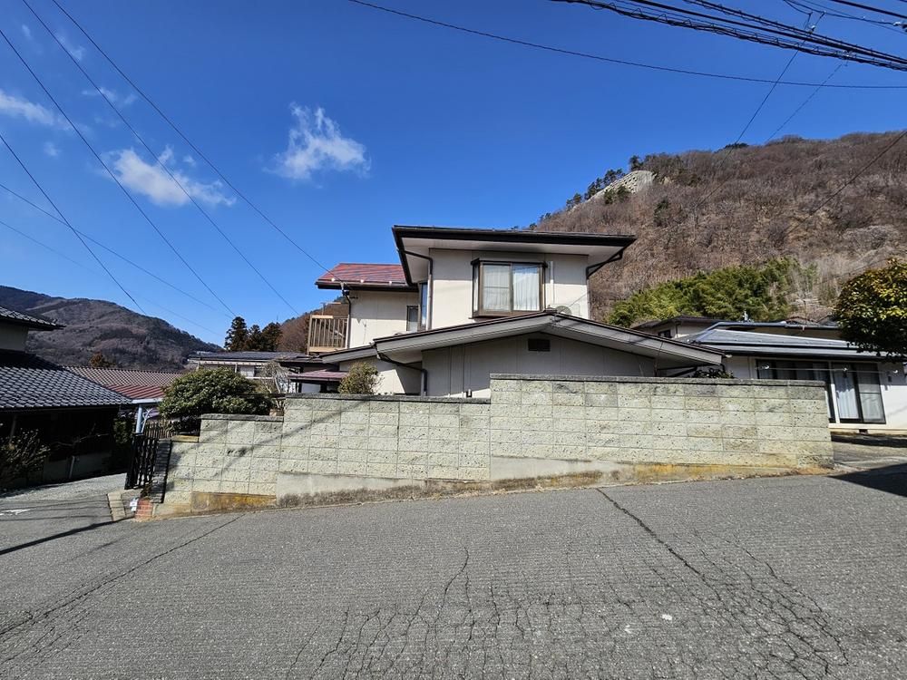 Renovated 4LDK+S House in Nagano City, Nagano for Sale - Thumbnail 2
