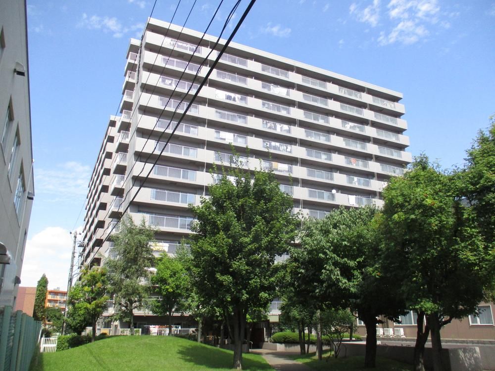 3LDK Apartment for Sale Near Oyachi Station, Sapporo - Thumbnail 2