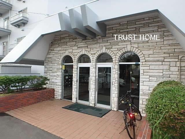 2LDK Apartment for Sale in Sapporo, Hokkaido – 51.3m² - Thumbnail 2