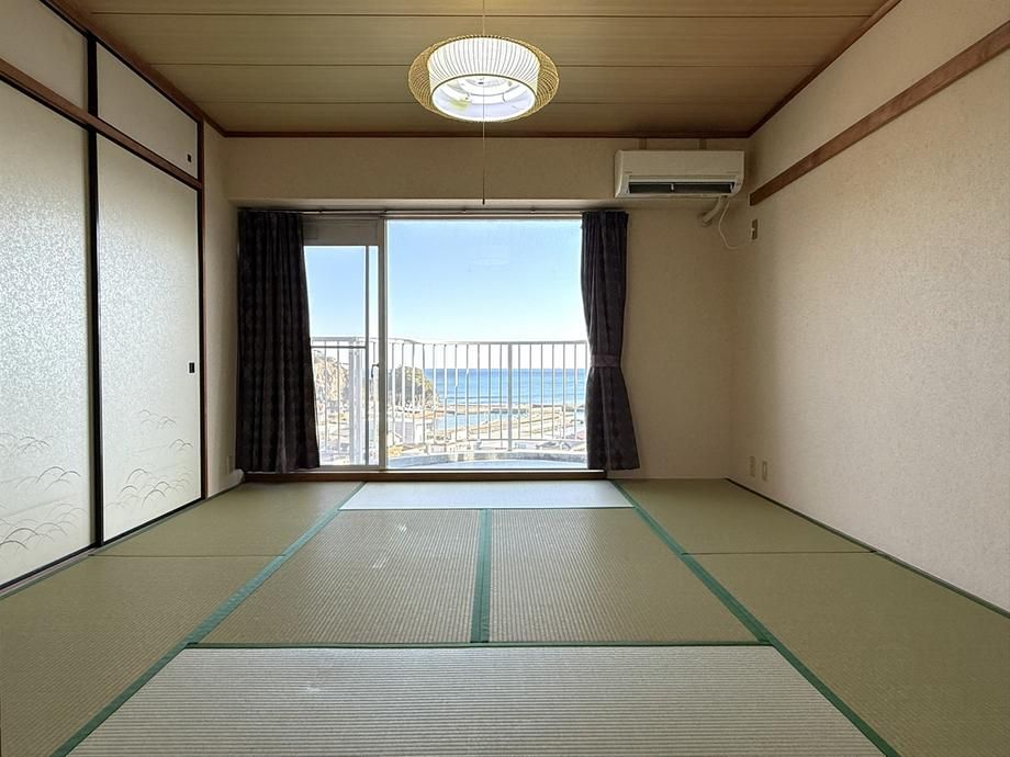 1DK Apartment for Sale in Katsuura, Chiba - Blue Sky Katsuura - Thumbnail 4