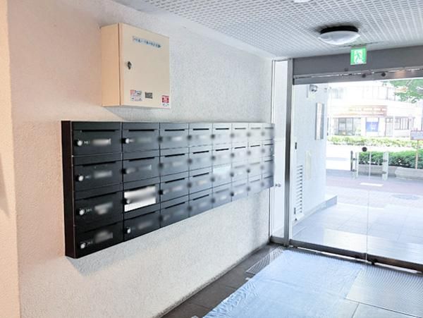 2LDK Apartment for Sale in Kawasaki-ku, Kanagawa - Thumbnail 3