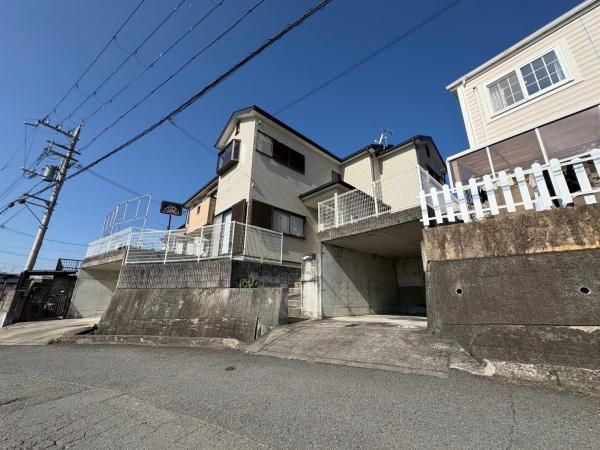 4LDK Detached House for Sale in Sonobe, Wakayama City - Thumbnail 2