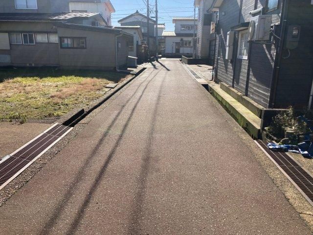 180 sqm Land for Sale in Joetsu City, Niigata - Thumbnail 4